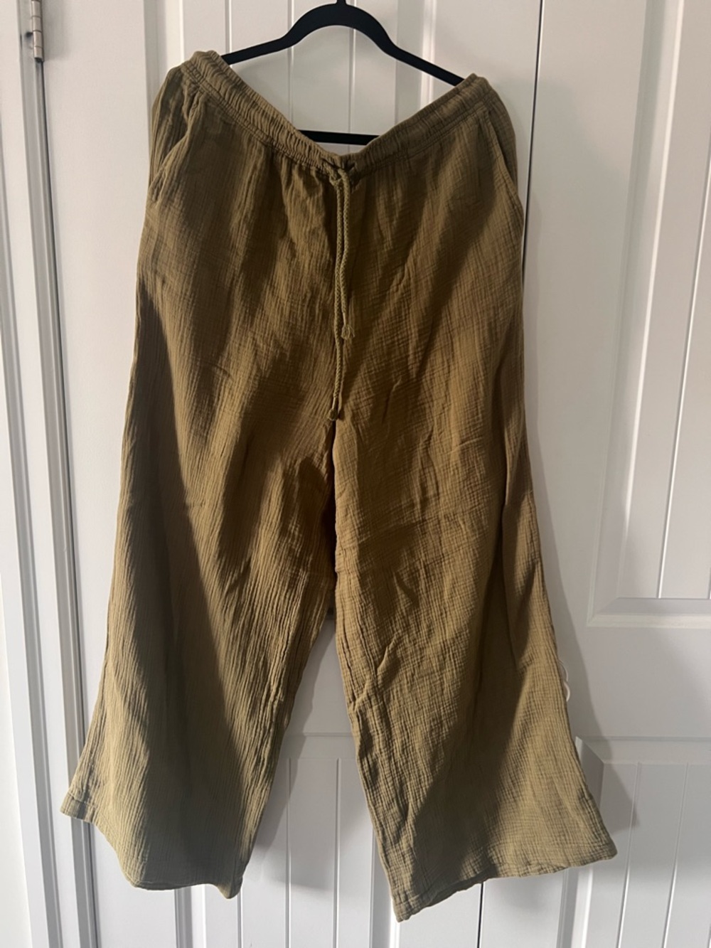 Joe Fresh Set in Olive Green Gauze - Picture 4 of 9